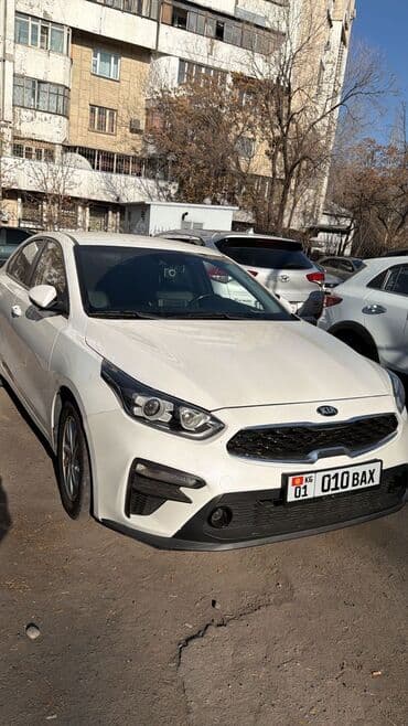 обмен машины ключ на ключ: Kia K3: 2019 г., Автомат, Бензиновая, Седан — 11