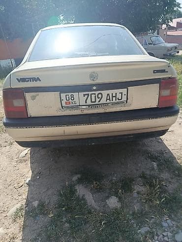 купить трактор мтз из европы: Opel Vectra: 1992 г., 1.8 л, Механика, Бензин, Седан — 4