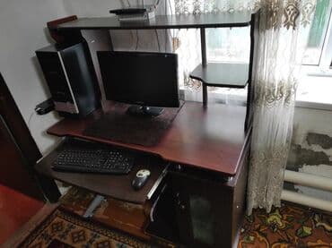 стол письменный компьютерный угловой: Компьютерный стол, С полками — 2