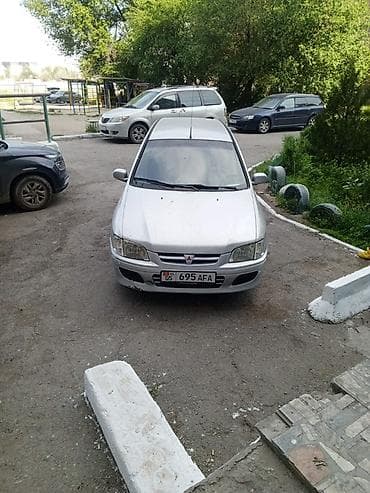 Транспорт: Mitsubishi Space Star: 2002 г., 1.6 л, Механика, Бензин, Минивэн — 1