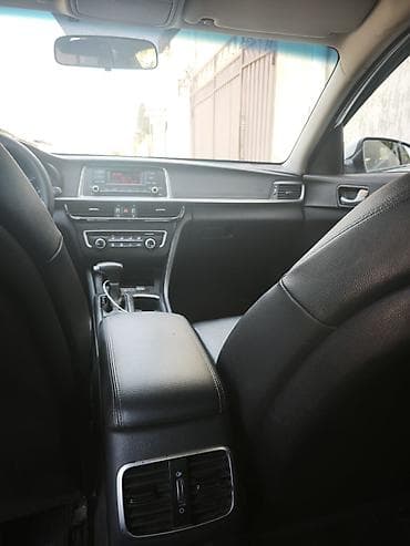 kia ev3: Kia K5: 2018 г., Автомат, Седан — 3