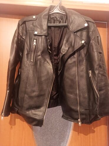 женские слипоны больших размеров: Продается джинсовая куртка, женская, в отличном состоянии. Размер xxl — 2