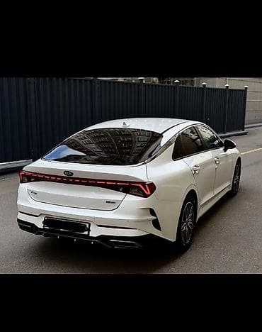 stinger kia: Kia K5: 2022 г., 2 л, Автомат, Гибрид, Фастбек — 4