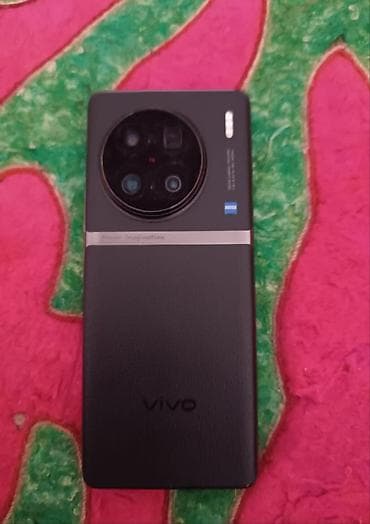 Уюлдук телефондор жана аксессуарлар: Vivo X90 Pro+, Колдонулган, 512 ГБ, түсү - Кара, 2 SIM — 3
