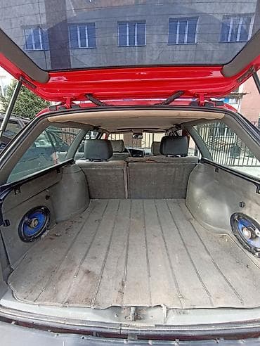 Volkswagen Passat Variant: 1992 г., 1.8 л, Механика, Бензин, Универсал — 7