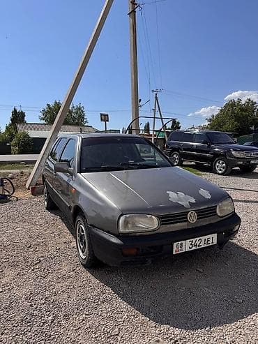 сидение на голф3: Volkswagen Golf: 1993 г., 1.6 л, Механика, Бензин, Хэтчбэк — 1