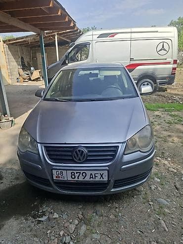 Volkswagen Polo: 2009 г., 1.6 л, Механика, Бензин, Хэтчбэк