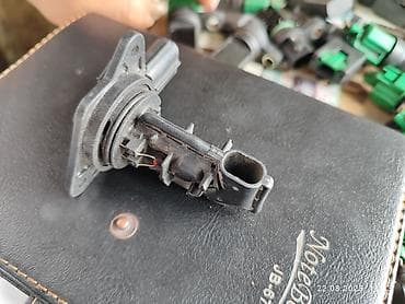 leksus: Датчик изменения воздуха или расходомер воздуха на Тойота Камри 70 — 2