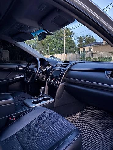 250000 авто: Toyota Camry: 2014 г., 2.5 л, Автомат, Бензин, Седан — 5