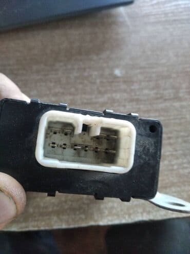 сколько стоит компьютерный блок: Toyota Voxy ЭБУ двери Тойота Вокси электронный блок двери — 2