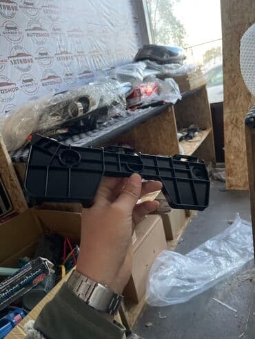 купить золотистого ретривера: Бампер Задний Toyota, Новый — 1