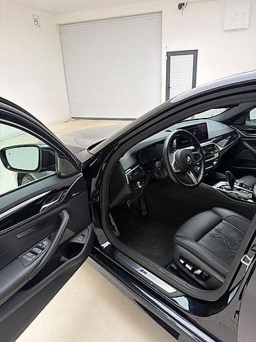 Продажа авто: BMW 530: 2021 г., 2 л, Автомат, Бензин, Седан — 8