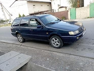 1995: Volkswagen Passat Variant: 1995 г., Механика, Универсал — 1