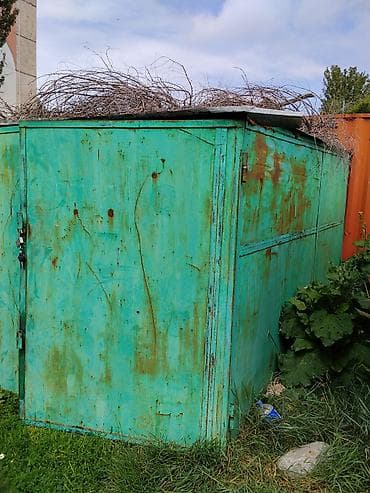 аренда фризер: 16 м², Металлический | Разборной — 2