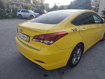 солорис: Hyundai i40: 2016 г., 2 л, Автомат, Бензин, Седан — 4