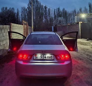 Honda Accord: 2003 г., 2 л, Автомат, Бензин, Седан — 7