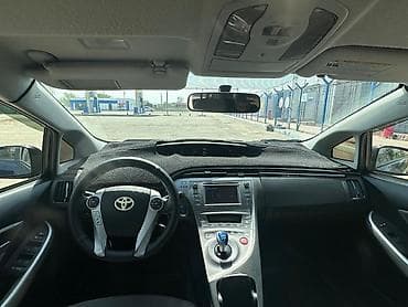 Унаа сатуу: Toyota Prius: 2015 г., 1.8 л, Вариатор, Гибрид, Лифтбек — 6