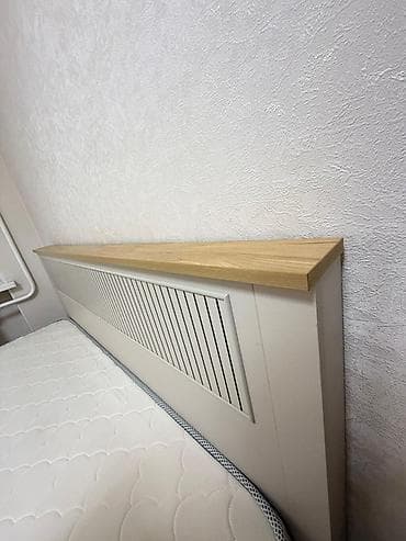 керебеттер бу: Эки кишилик керебет, Колдонулган, Матрасы бар, узуну - 200 см — 2