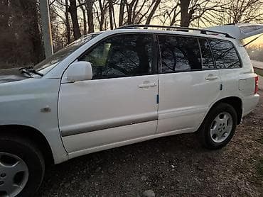 tesla model 3: Toyota Kluger: 2003 г., 2.4 л, Автомат, Бензин, Кроссовер — 2