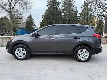 4 7: Toyota RAV4: 2015 г., 2.5 л, Автомат, Бензин, Кроссовер — 3