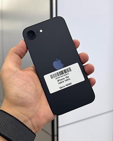 рассрочка айфона: IPhone 16e, Б/у, 128 ГБ, Черный, Чехол, В рассрочку, 100 % — 1