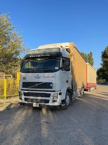 боковые шторки: Тягач, Volvo, 2007 г., Шторный — 4
