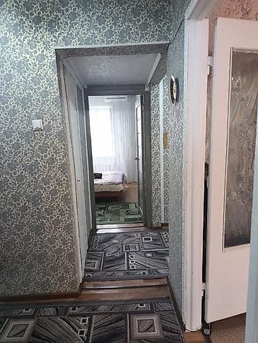 Эмерек: Продаётся корпусный шкаф с боковым стеллажом. - Материал: ЛДСП под — 2