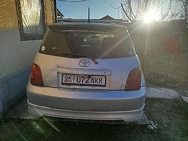 vw t3: Toyota Ist: 2004 г., 1.5 л, Автомат, Бензин, Хэтчбэк — 3