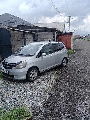 fit 2020: Honda Fit: 2001 г., 1.3 л, Вариатор, Бензин, Седан — 3