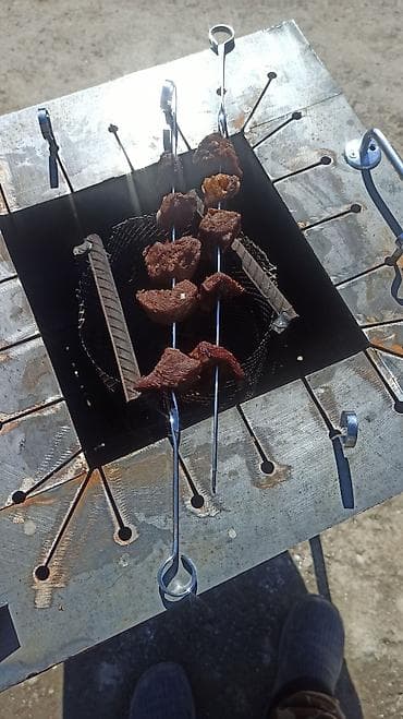 ёлка в бишкеке 2025: Вертикальный мангал — 1