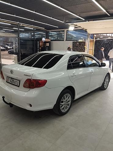 camry 2017: Toyota Corolla: 2008 г., 1.6 л, Автомат, Бензин, Седан — 4