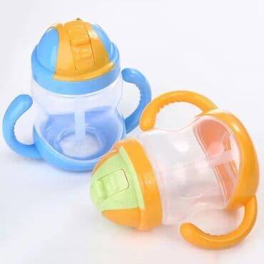 свитер: Этот поильник объединяет в себе маленькую мягкую бутылочку с ручками и — 6