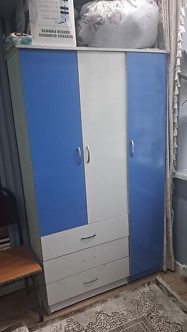 сейф продаю: Шифоньер, шкаф для одежды, Прямой, ЛДСП — 1