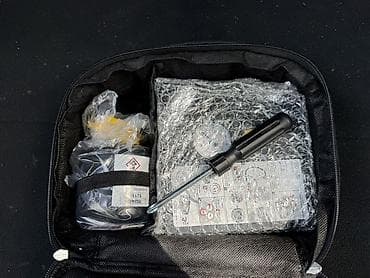 Компрессор и гель для подкачки колеса от KIA (Новая) Набор для