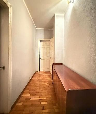 место для бизнеса: 4 комнаты, 84 м², 106 серия улучшенная, 6 этаж, Косметический ремонт — 5