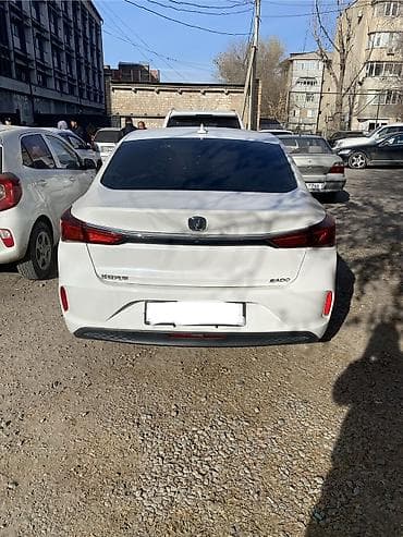 электрический автомобил: Changan Eado: 2021 г., Автомат, Электромобиль, Седан — 3