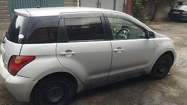ist: Toyota Ist: 2002 г., 1.5 л, Автомат, Бензин, Хэтчбэк — 3