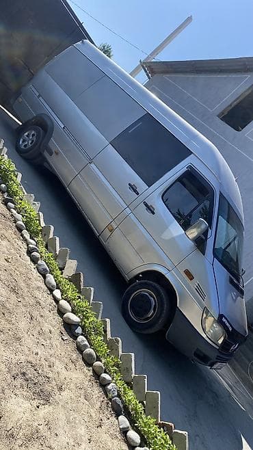 Mercedes-Benz Спринтер: 2005 г., 2.7 л, Механика, Дизель, Бус