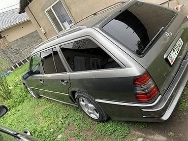 с класс 221: Mercedes-Benz W124: 1991 г., 2.3 л, Ручные, Бензин, Универсал — 5