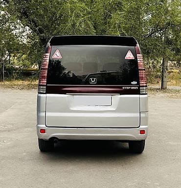 ом: Honda Stepwgn: 2004 г., 2 л, Автомат, Бензин, Минивэн — 5