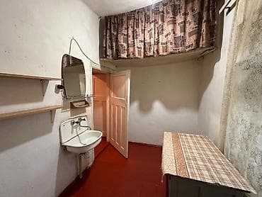 5: 2 комнаты, 45 м², Сталинка, 1 этаж — 3
