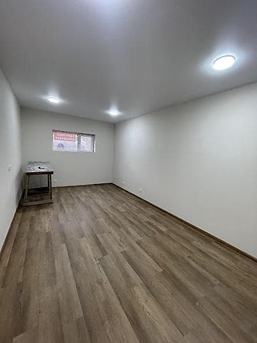 жибек жол: Кеңселерди ижаралоо, 44 м², Турак комплексинде, Өзүнчө кире бериши менен — 6