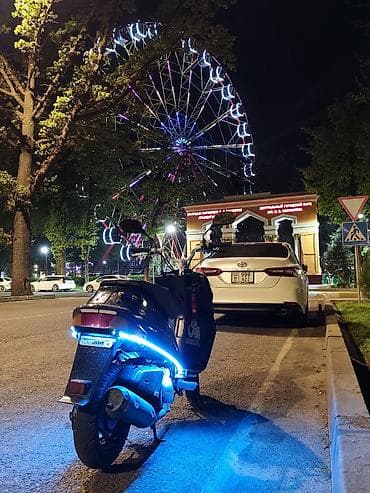 suzuki adres: Тип скутера Suzuki, 100 куб. см, Бензин, Б/у — 9