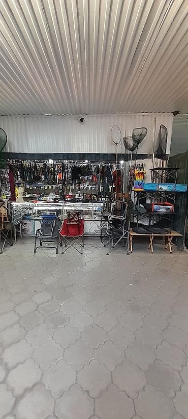 Рыболовный и туристический ассортимент - Удилища разных типов и длин