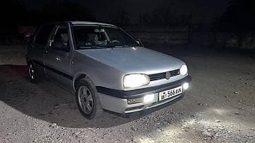 Volkswagen Golf: 1993 г., 1.6 л, Механика, Бензин, Хэтчбэк at lalafo.kg Volkswagen Golf: 1993 г., 1.6 л, Механика, Бензин, Хэтчбэк