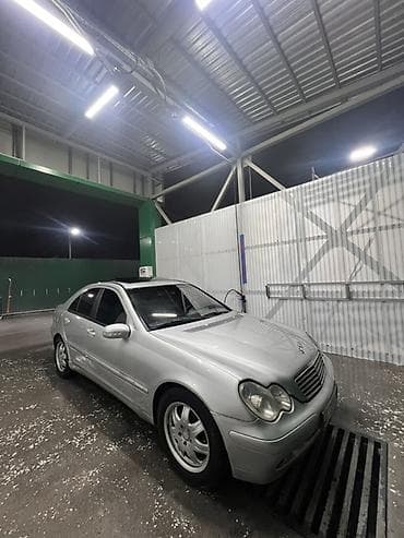 авто рам: Mercedes-Benz C-Class: 2000 г., 2.2 л, Дизель, Седан — 8