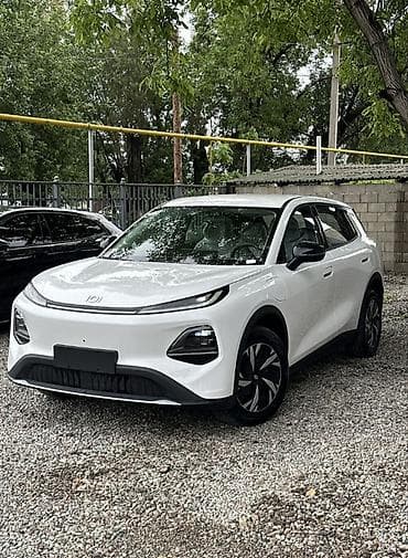 Транспорт: Changan Qiyuan Q05: 2026 г., 0.1 л, Автомат, Электромобиль, Кроссовер — 3