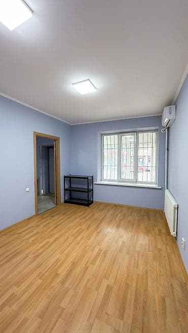 бостери аренда: Аренда офисов, 17 м², В жилом комплексе, 1 линия — 2
