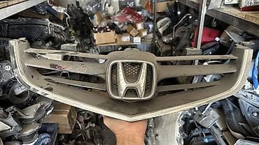 Решетка радиатора Honda Оригинал