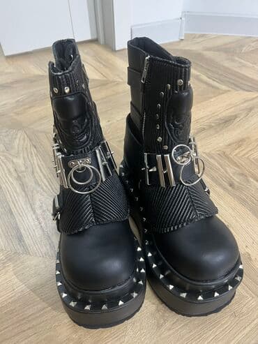 женские зимние сапоги из натуральной кожи и меха: Новые зимние ботинки Абсолютно новые зимние ботинки, размер 40 — 5